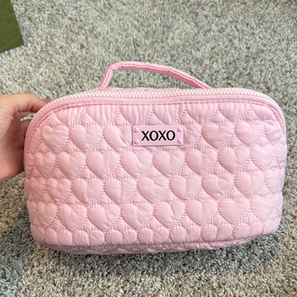 XOXO Light Pink Heart Quilted Cosmetic Bag